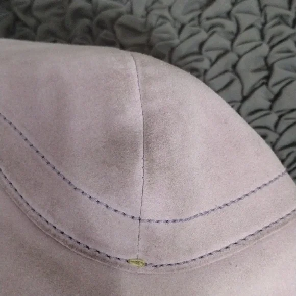 Coach Suede Leather Shoulder Bag - Picture 6 of 9